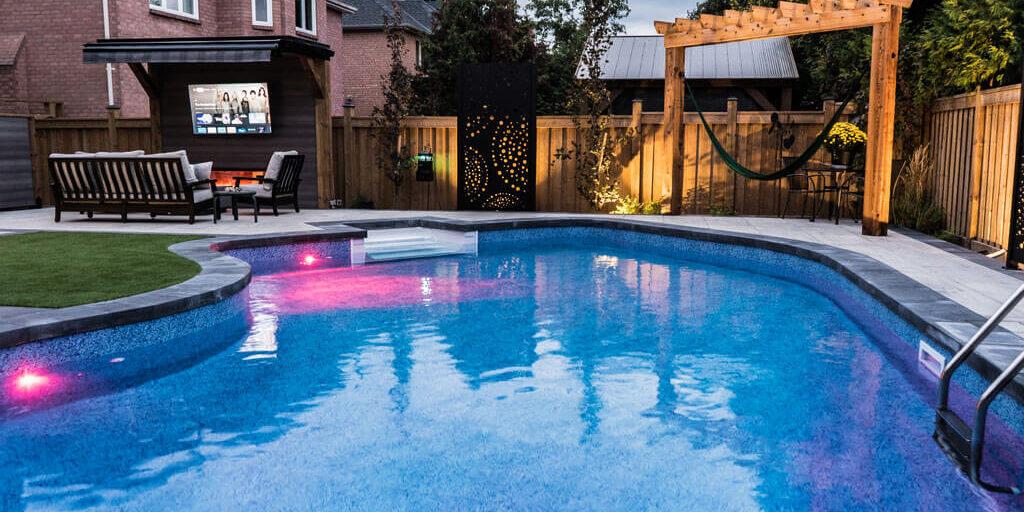 Choosing the Right Depth and Chemicals for Pools in Toronto
