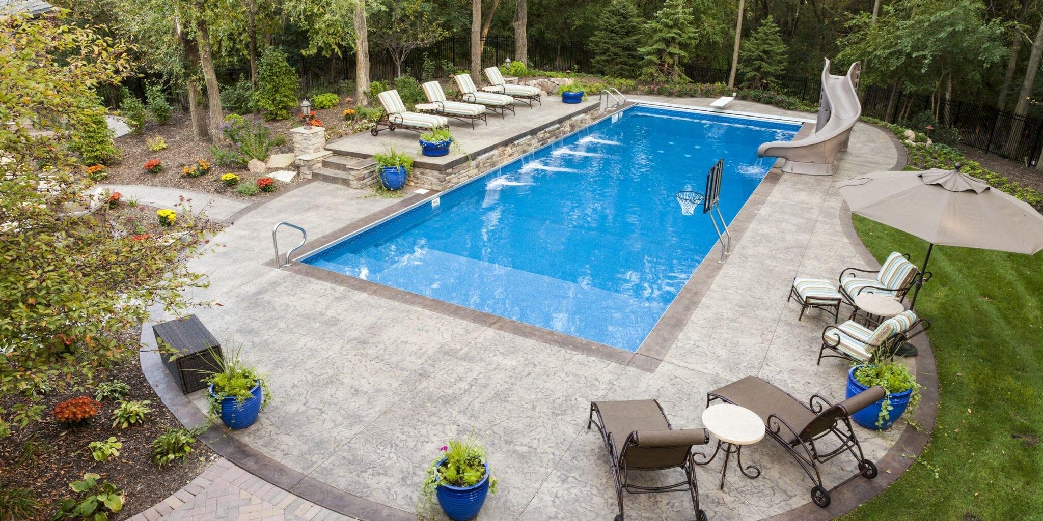 What is the Importance of Having a Backyard Swimming Pool?