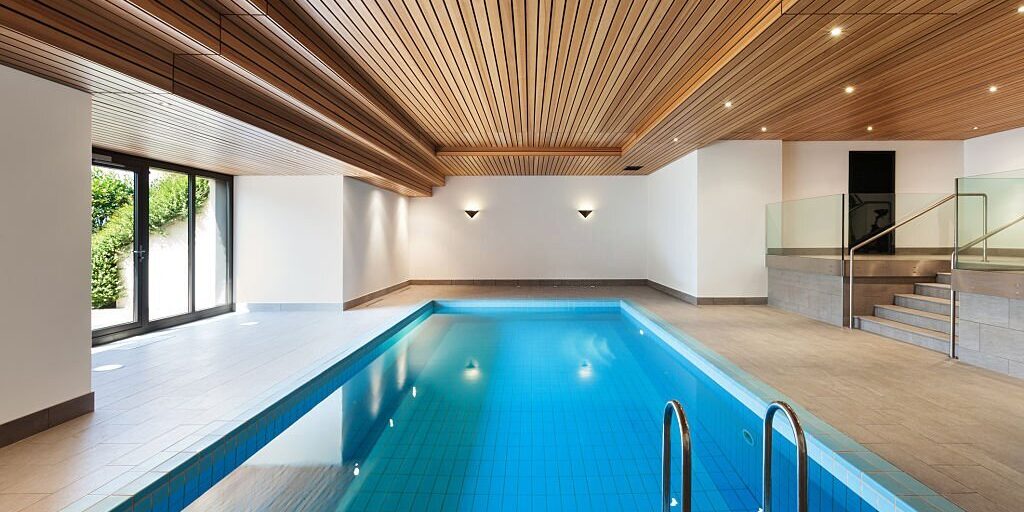Why Choose Indoor Pools over Outdoor Swimming Pools?