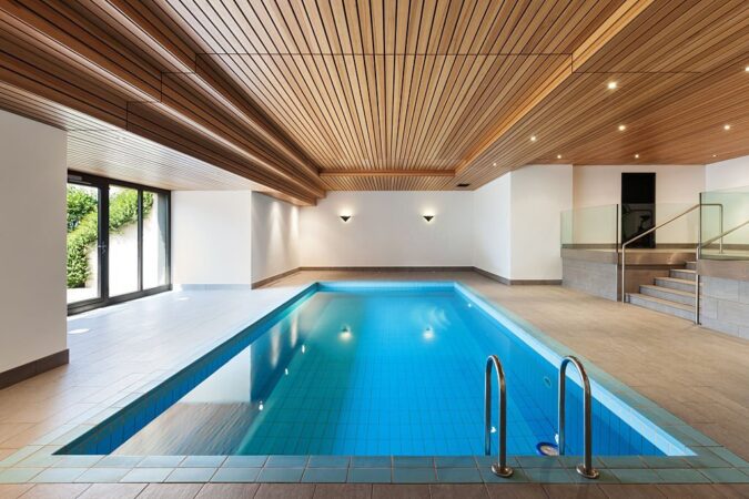 Eco-Friendly Solutions to Maintaining Your Indoor Swimming Pool in Toronto