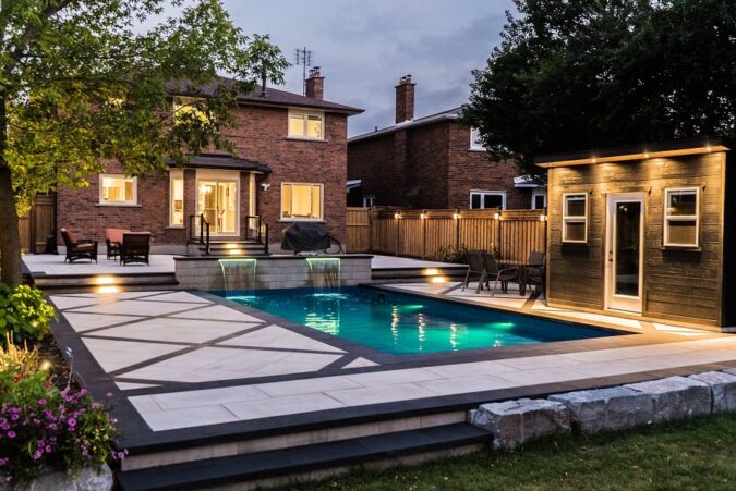What’s the Difference Between a Condo Pool and a Backyard Pool in Toronto?
